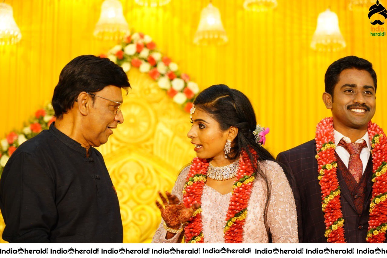 Nakshathra and Sathyanandan Wedding Photos Set 1