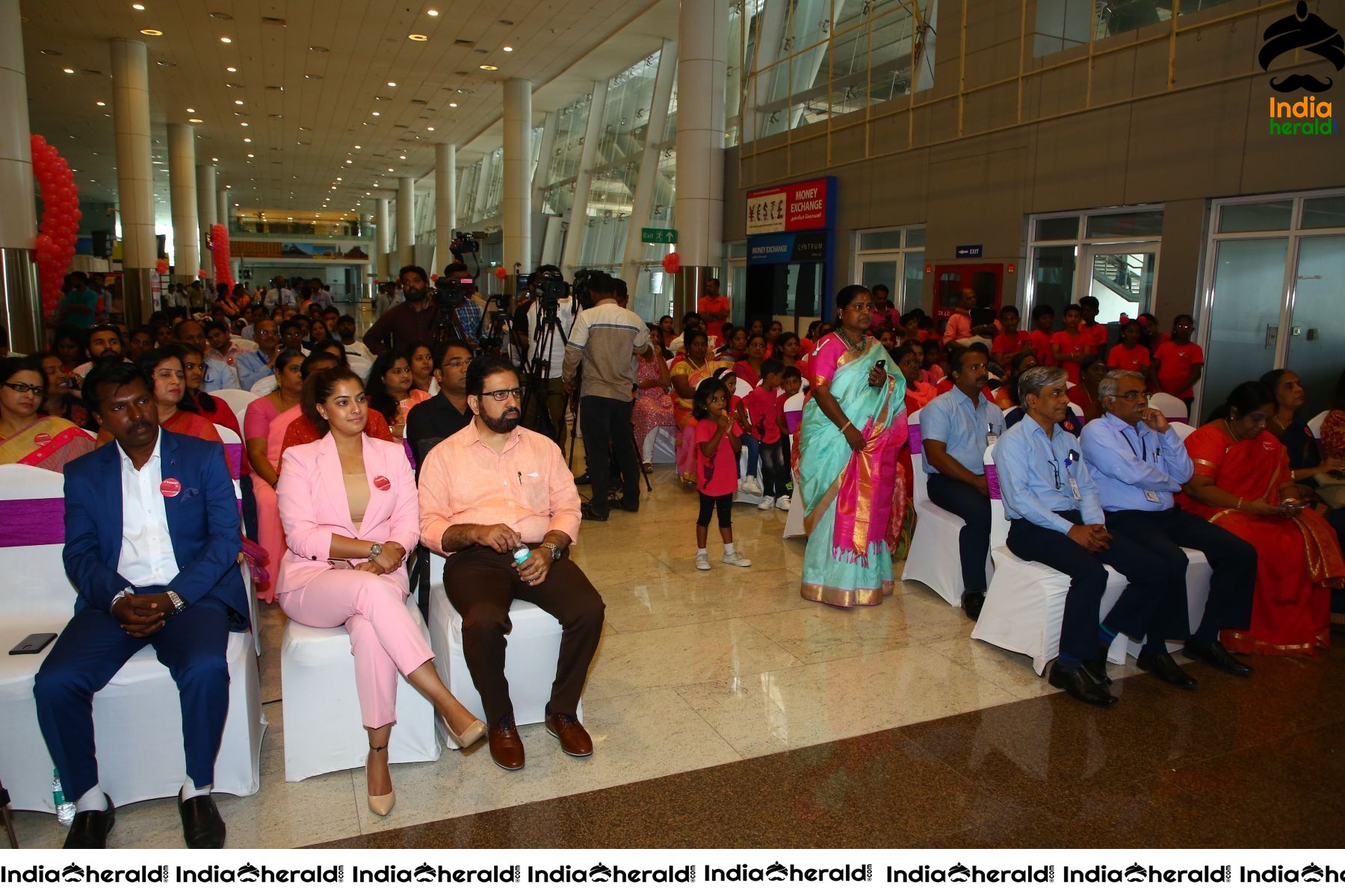 Namma Chennai Airport Turns Pink PINKTOBER 2019 Breast Cancer Free India Event Photos Set 1