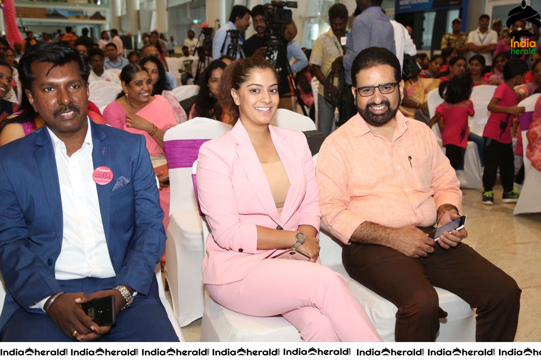 Namma Chennai Airport Turns Pink PINKTOBER 2019 Breast Cancer Free India Event Photos Set 2