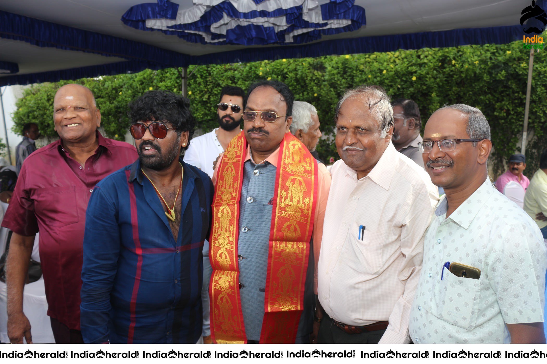 November Mazhaiyil Naanum Avalum Movie Pooja Stills Set 2