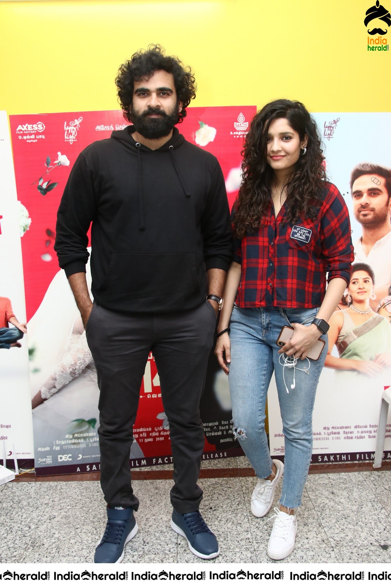 Oh My Kadavule Tamil Movie Press Meet and Making Stills
