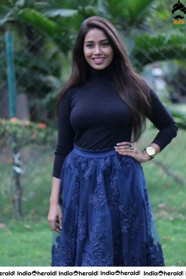 Oru Naal Koothu Press Meet Stills Set 2