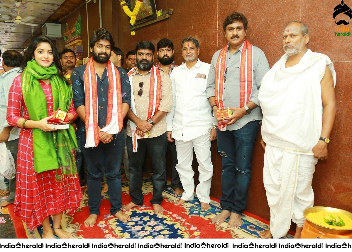 Palasa 1978 team at Durga matha temple in Vijayawada