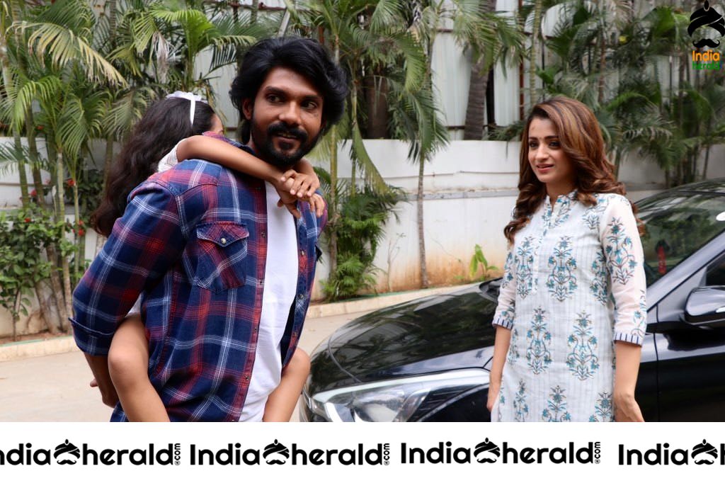 Paramapatham Vilaiyattu Movie Audio Launch Photos