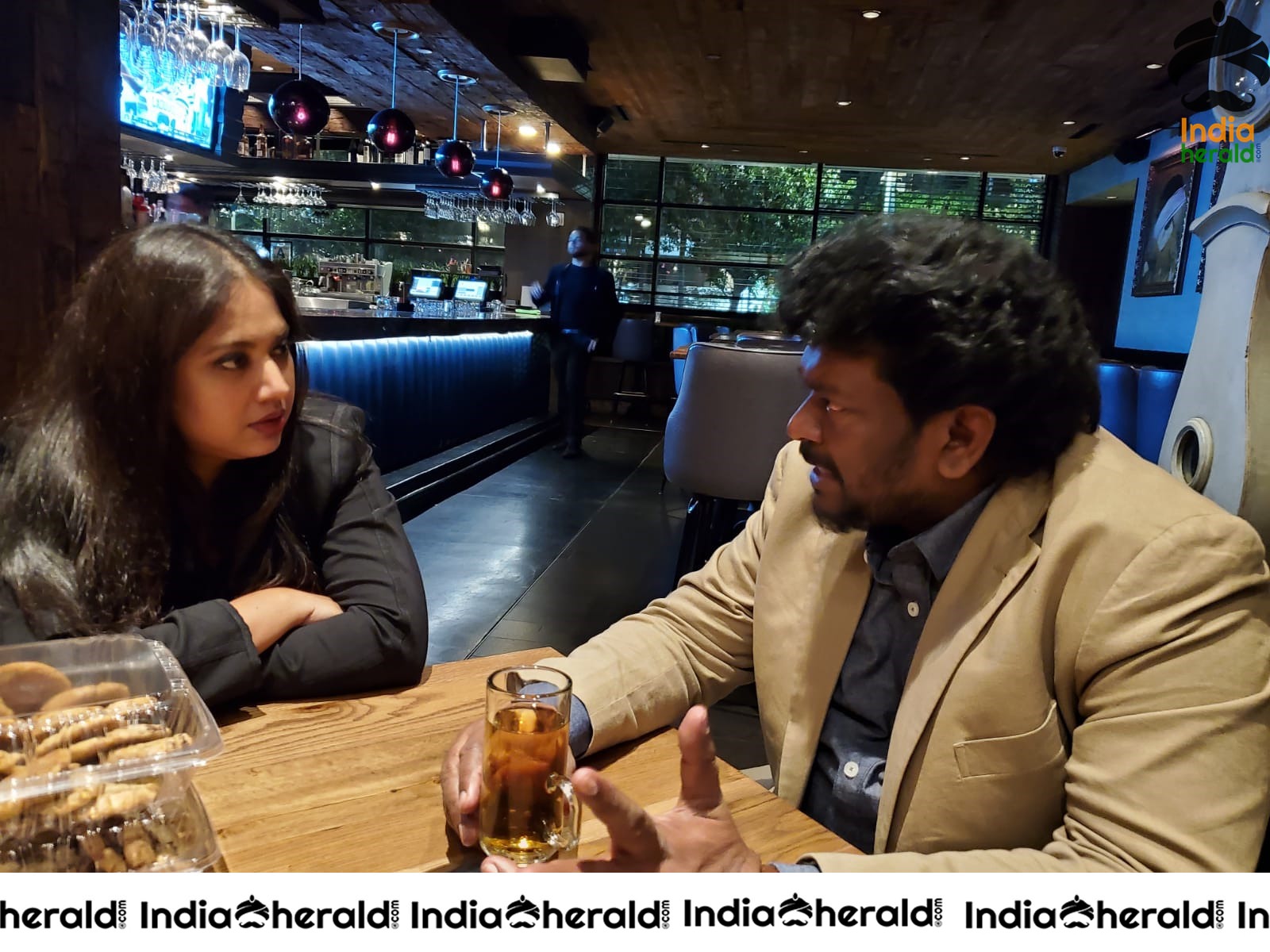 Parthiban in Oththa Seruppu Size 7 gets appreciations from Golden Globe jury member Set 1