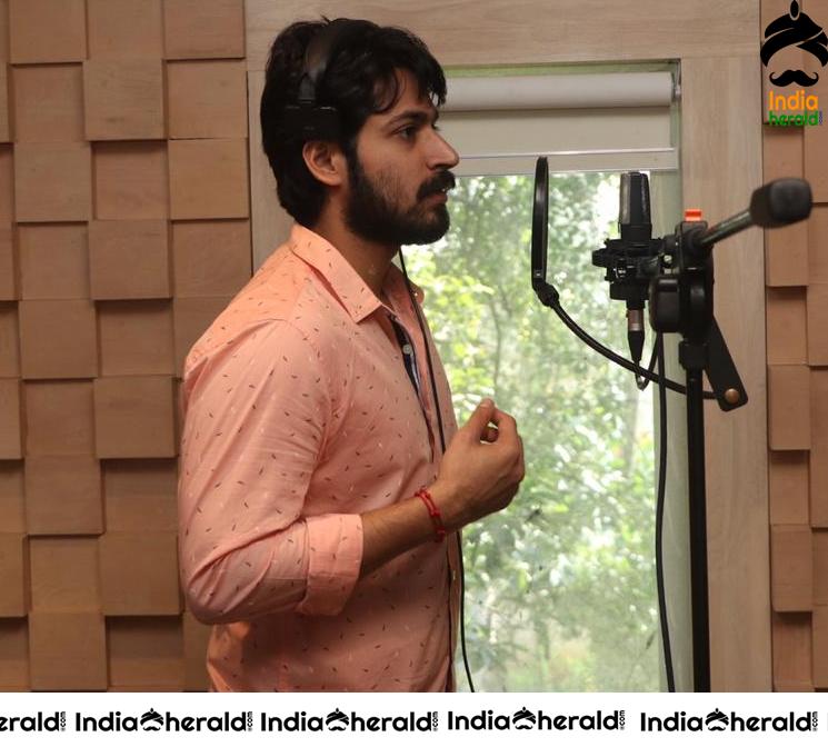 Pelli Choopulu Tamil Remake Dubbing begins with Pooja