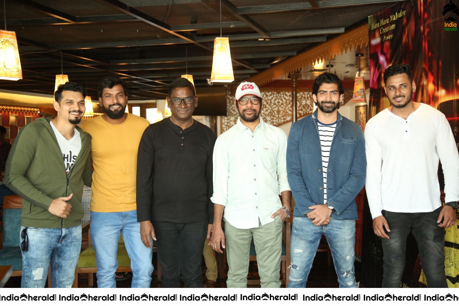Play Movie Press Meet Stills
