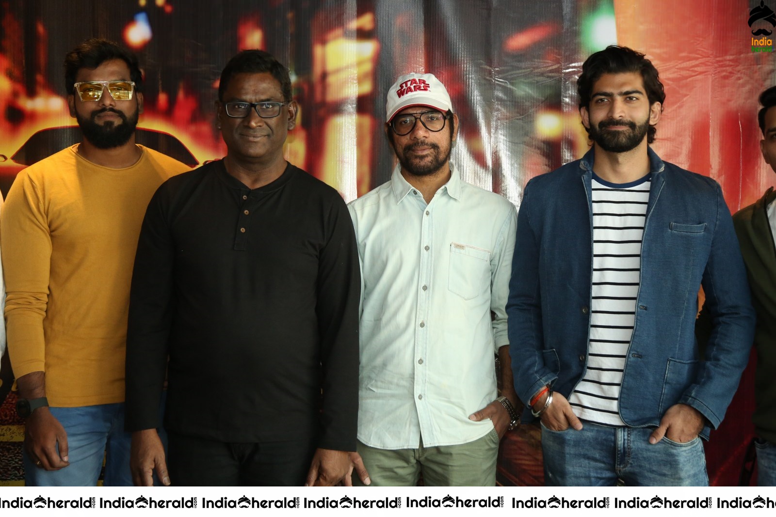 Play Movie Press Meet Stills