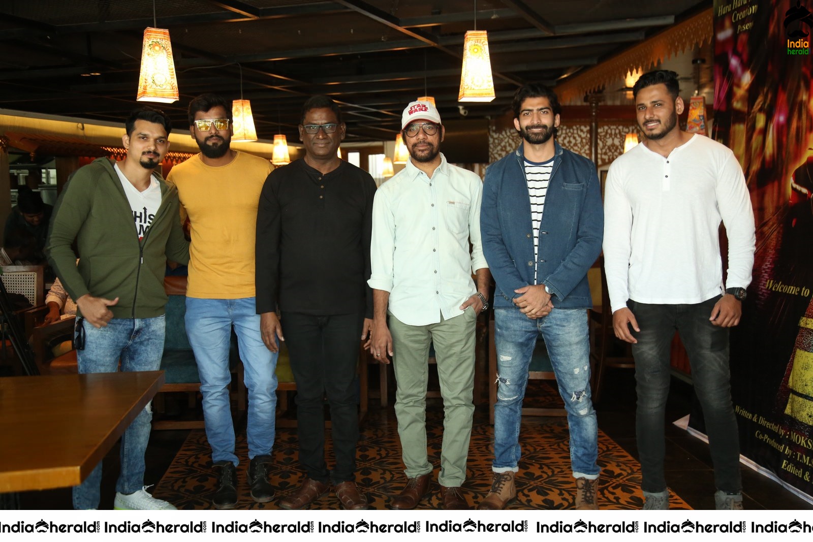 Play Movie Press Meet Stills