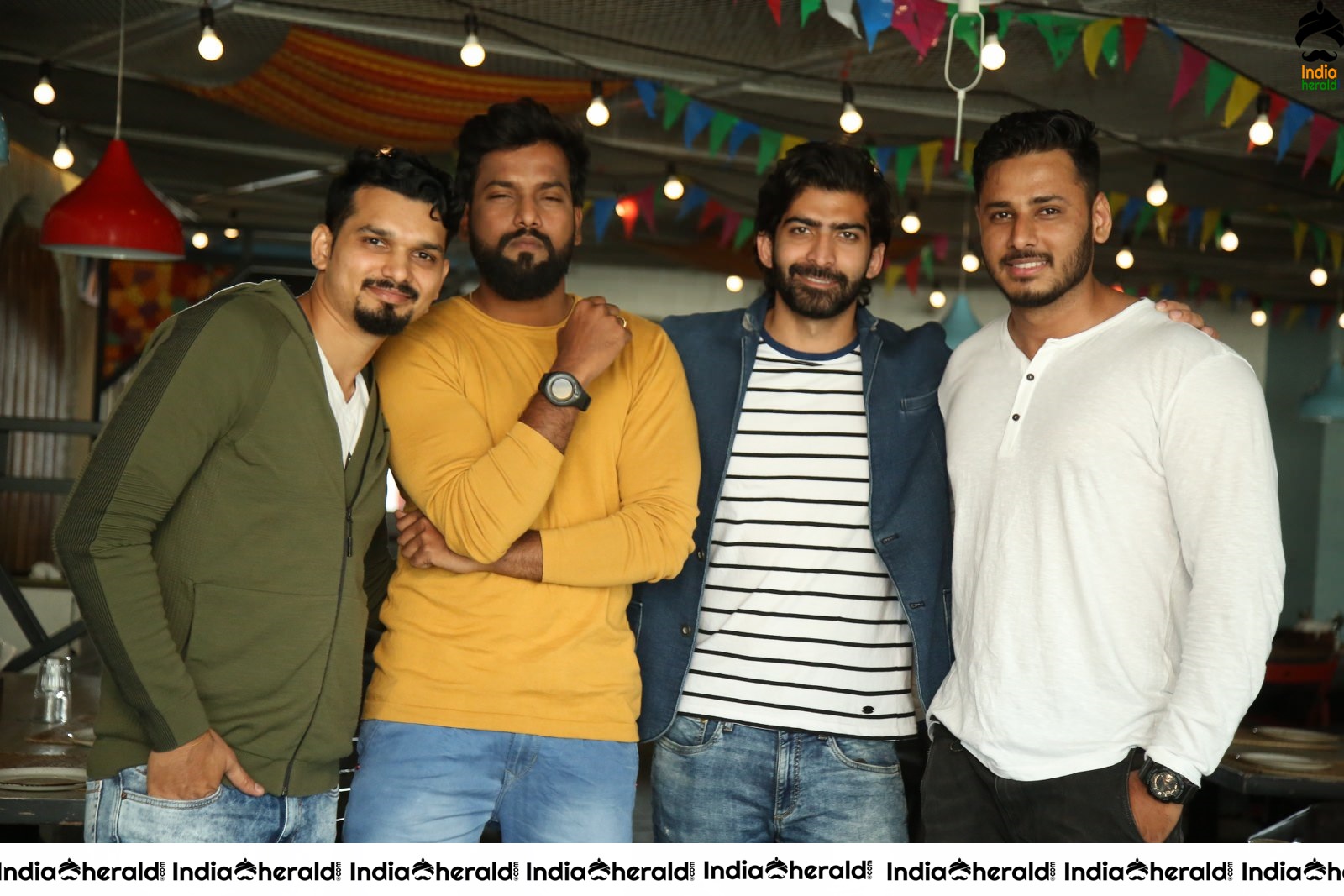 Play Movie Press Meet Stills