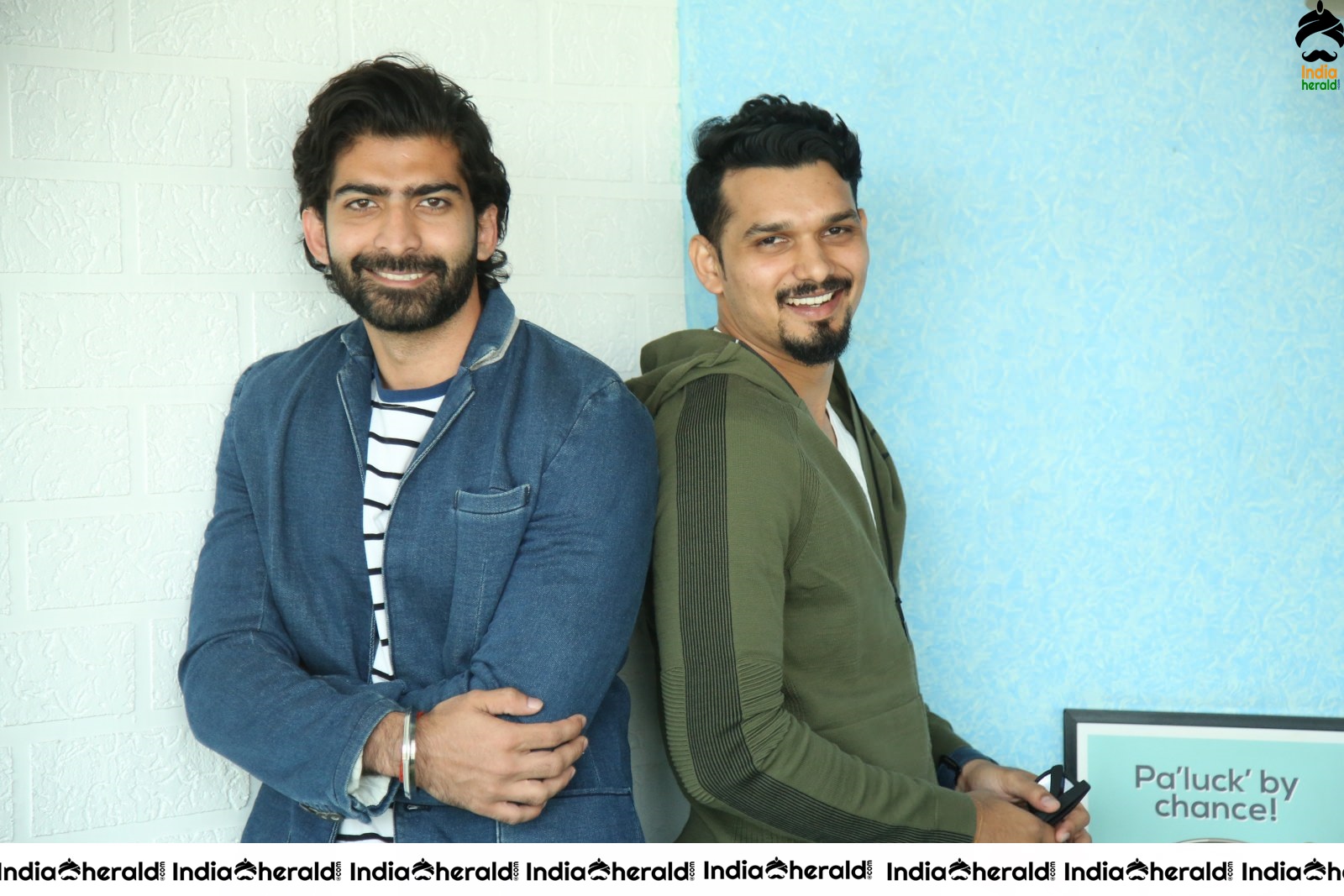 Play Movie Press Meet Stills