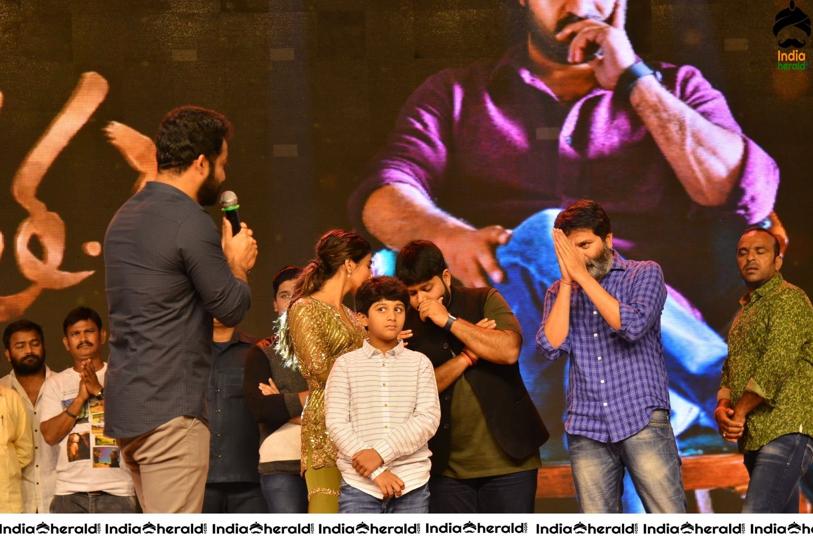 Pooja Hegde and Junior NTR from Aravinda Sametha Success Event Throwback Photos Set 5