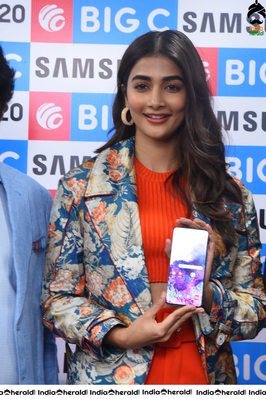 Pooja Hegde at Mobile Launch Event Photos Set 1