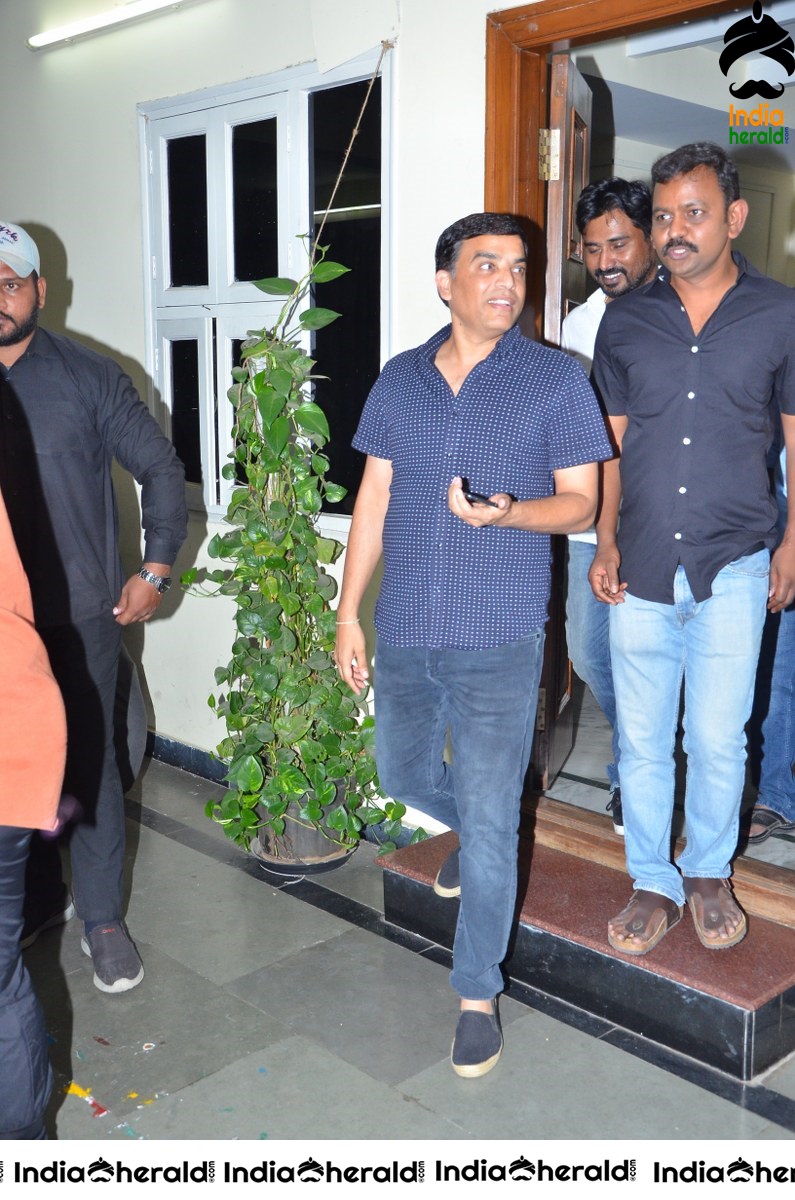 Power Star Pawan Kalyan fans hungama at Dil Raju office Set 1