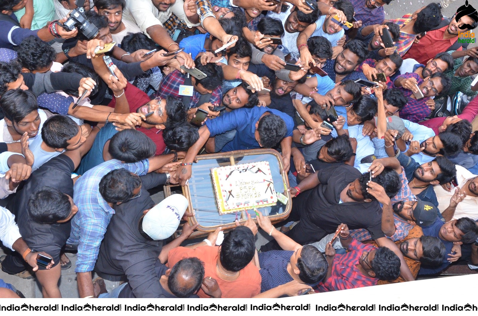 Power Star Pawan Kalyan fans hungama at Dil Raju office Set 2