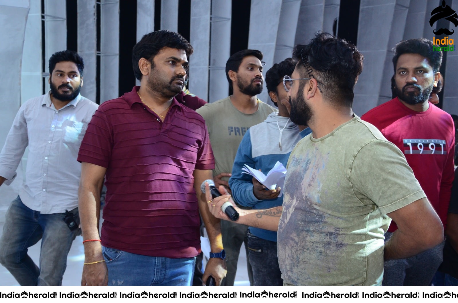 Prathi roju pandaaga song coverage Set 1