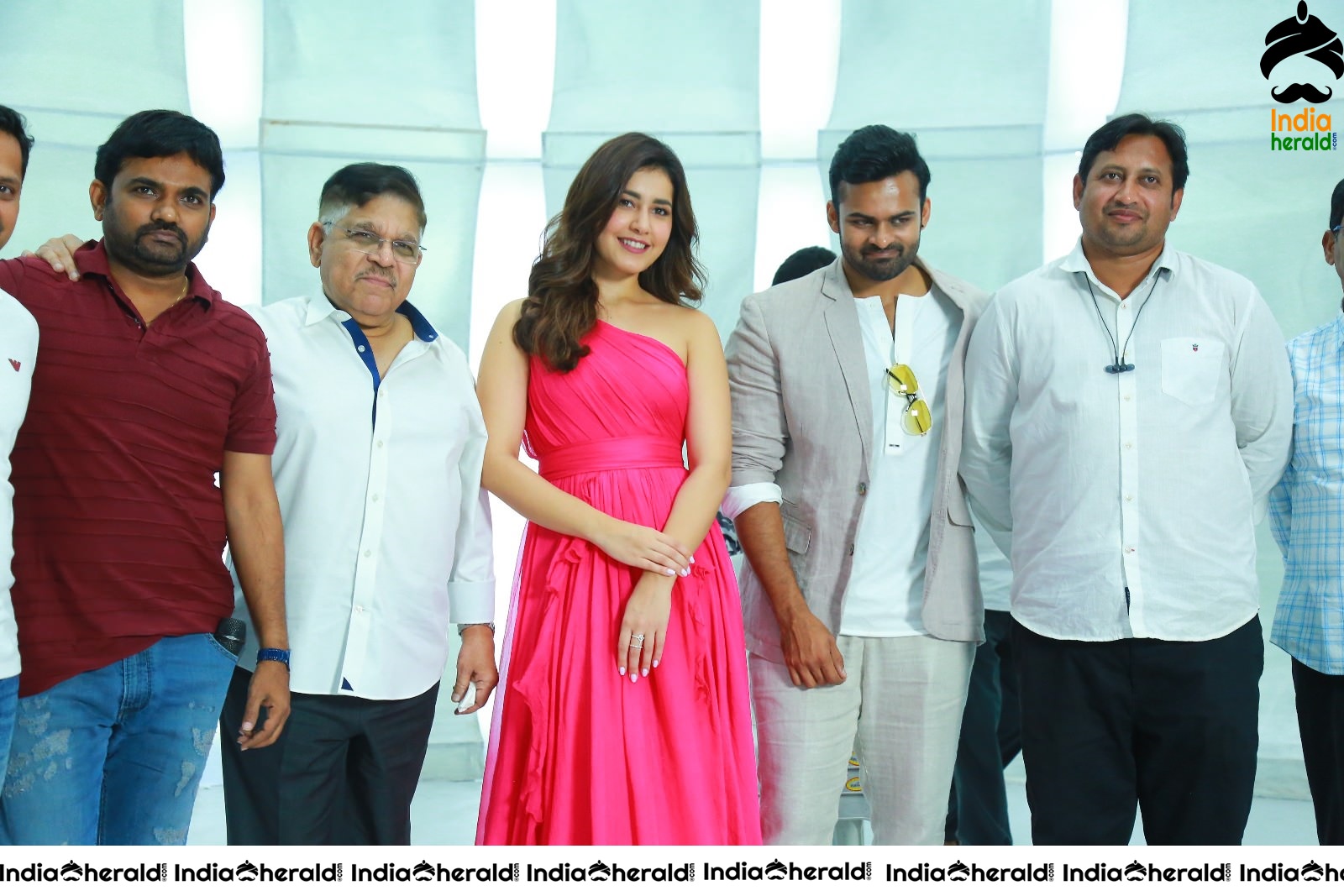 Prathi roju pandaaga song coverage Set 3