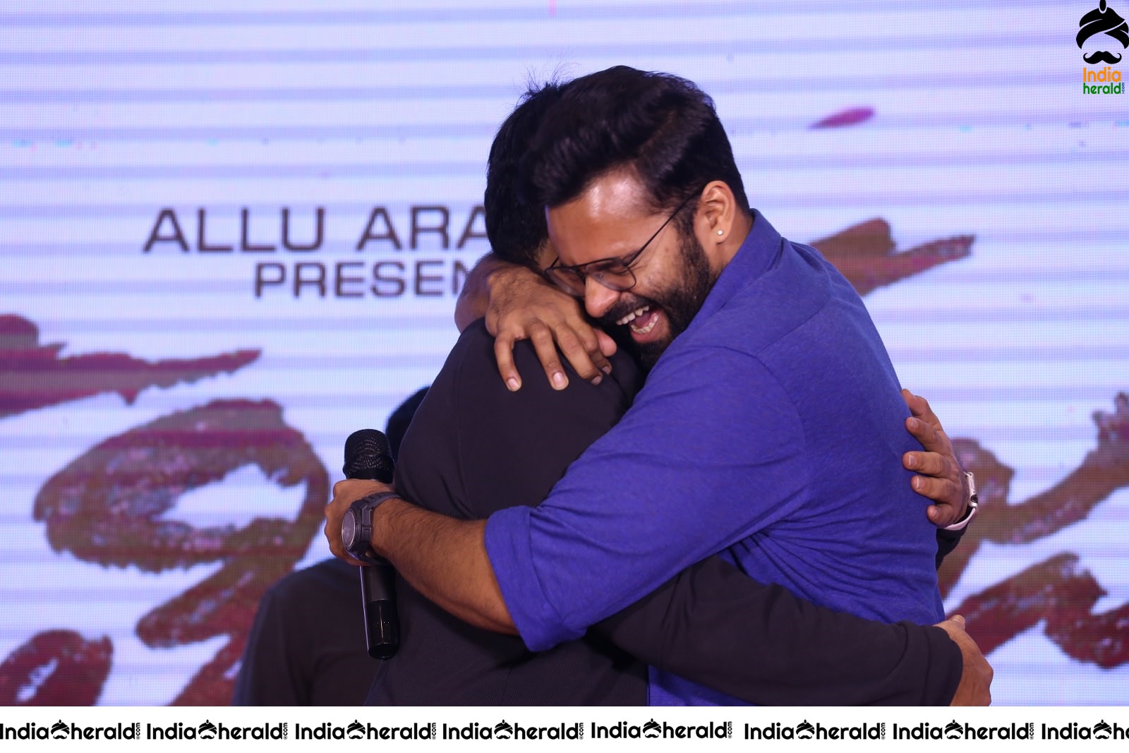 Prati Roju Pandaage Movie Thanks Meet Set 4