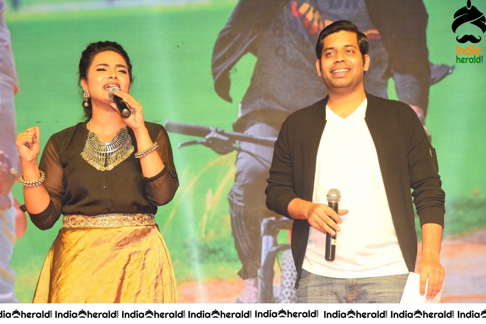 Prati Roju Pandage Movie New Year Celebrations Set 1