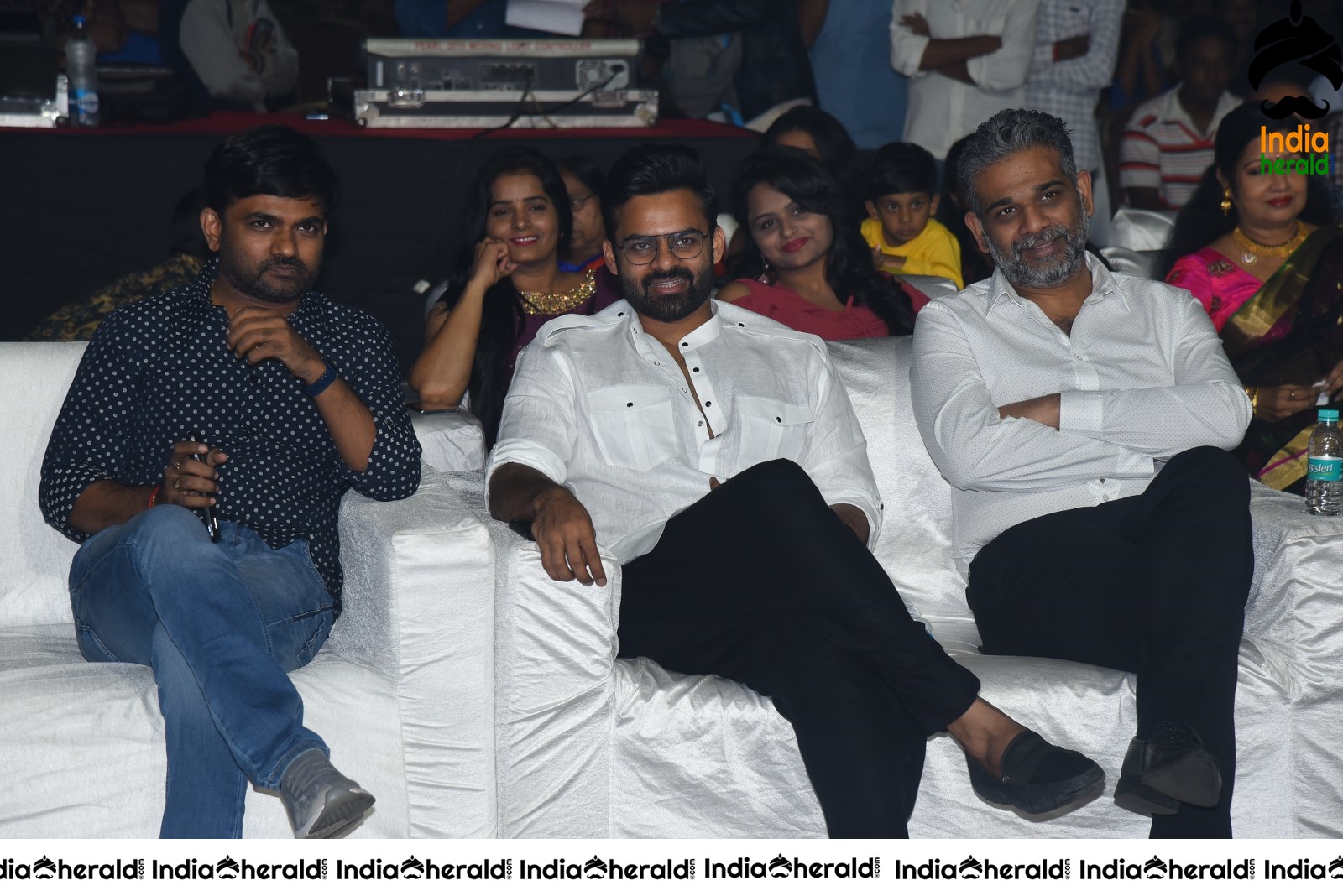 Prati Roju Pandage Movie New Year Celebrations Set 2