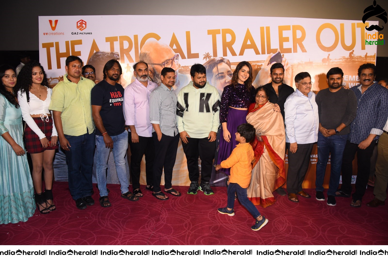 Prati Roju Panduga Movie Trailer Launch Set 5