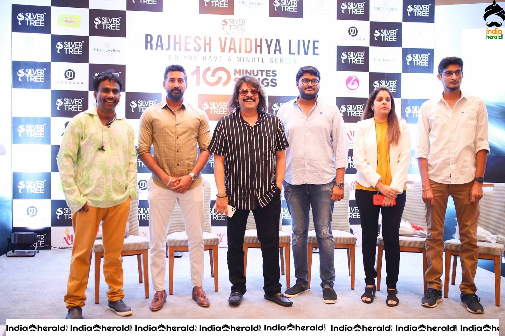 Press Meet Stills of SILVERTREE PRESENTS RAJHESH VAIDHYA LIVE 100 MINUTES 100 SONGS Set 1