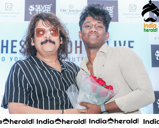 Press Meet Stills of SILVERTREE PRESENTS RAJHESH VAIDHYA LIVE 100 MINUTES 100 SONGS Set 2