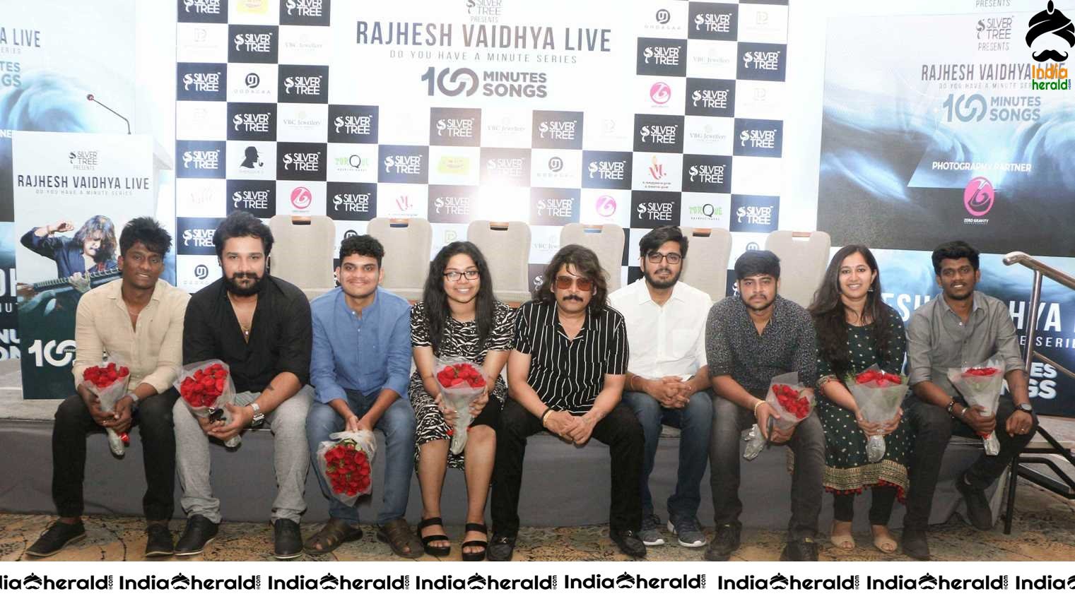 Press Meet Stills of SILVERTREE PRESENTS RAJHESH VAIDHYA LIVE 100 MINUTES 100 SONGS Set 3