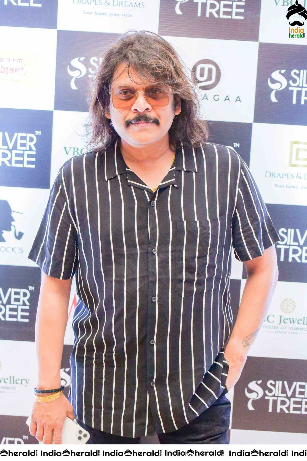 Press Meet Stills of SILVERTREE PRESENTS RAJHESH VAIDHYA LIVE 100 MINUTES 100 SONGS Set 4