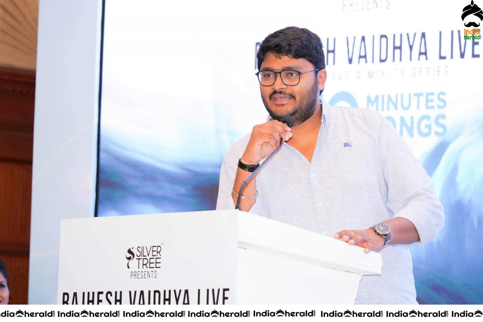 Press Meet Stills of SILVERTREE PRESENTS RAJHESH VAIDHYA LIVE 100 MINUTES 100 SONGS Set 4