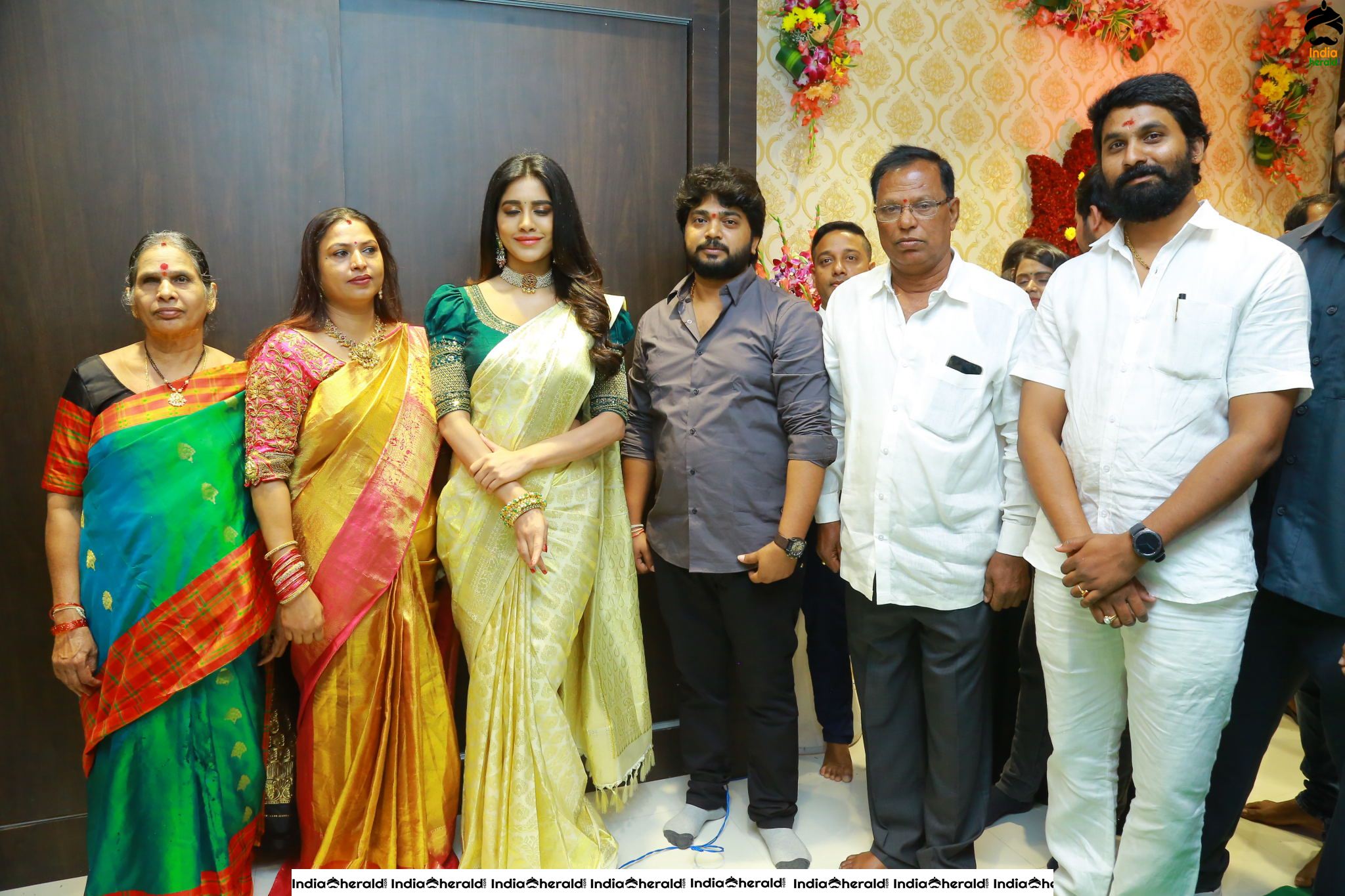 Pretty Nabha Natesh in Saree Launches Sri Kanchi Alankar Silks at Saroornagar Set 2