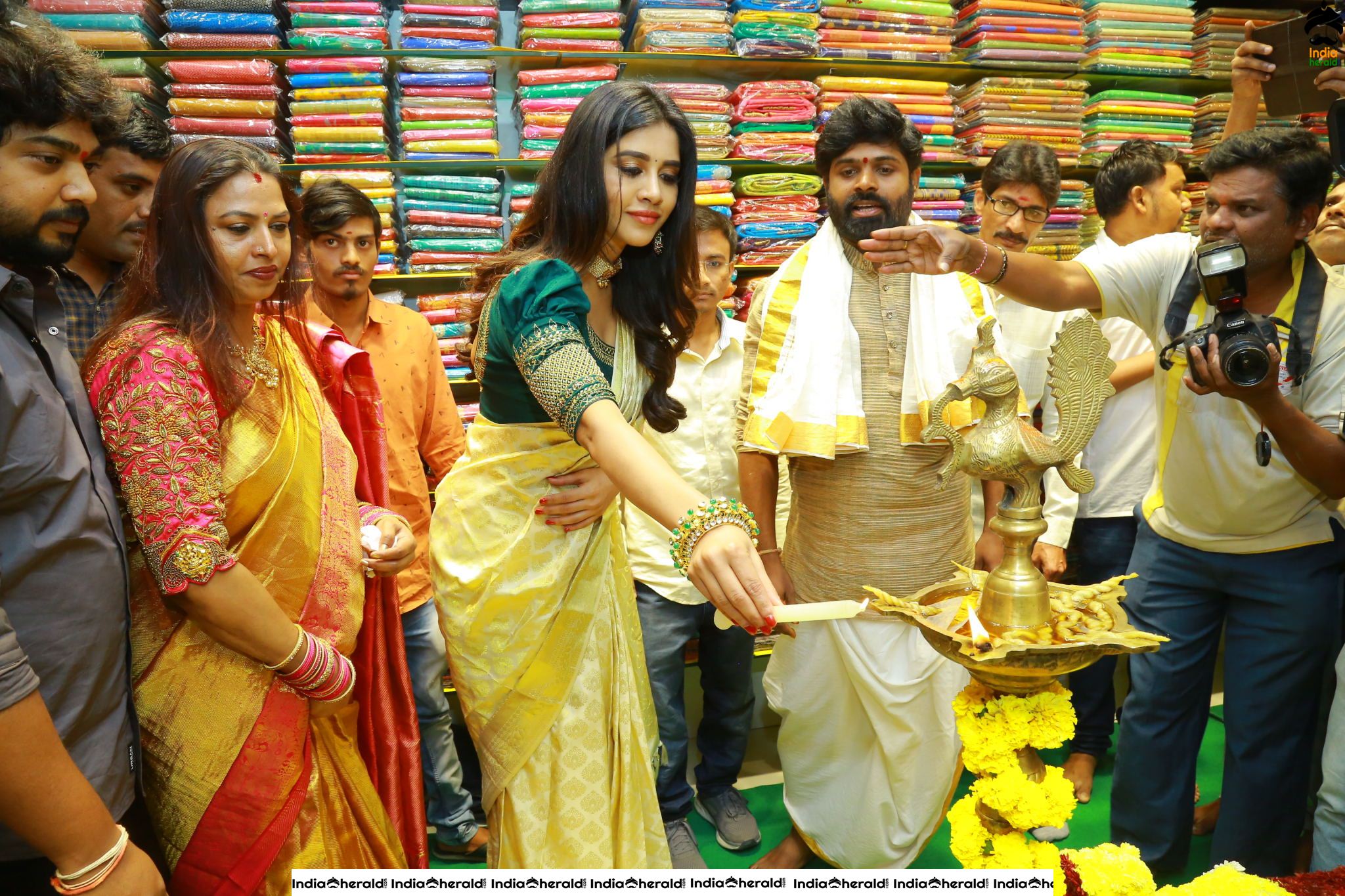 Pretty Nabha Natesh in Saree Launches Sri Kanchi Alankar Silks at Saroornagar Set 3