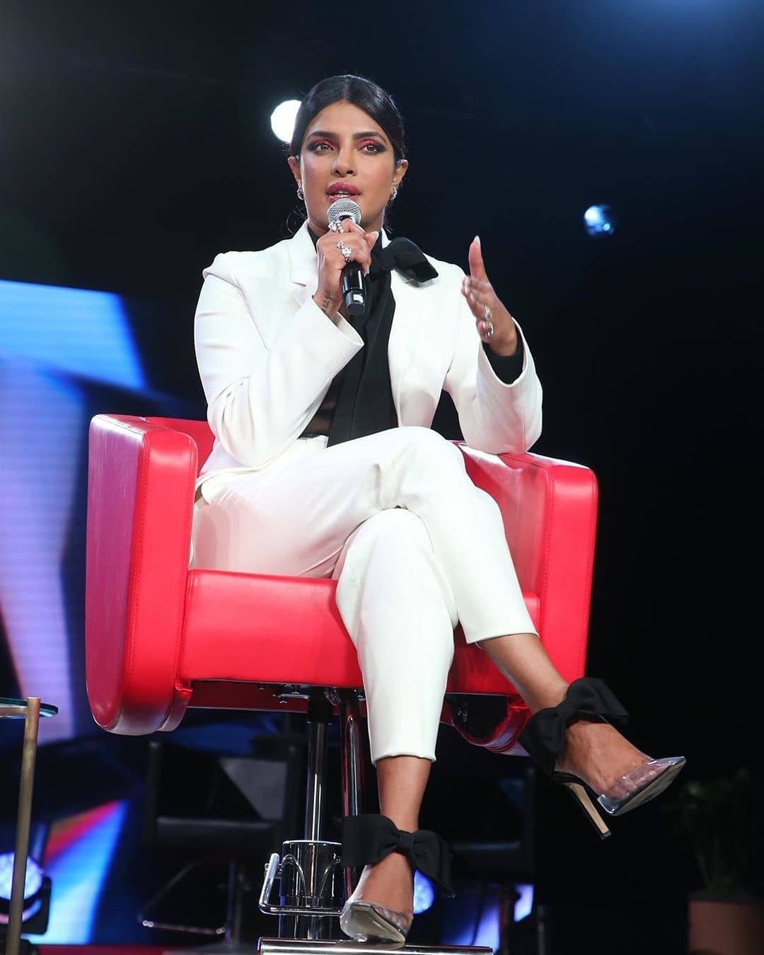 Priyanka Chopra Hot And Sensuous At Beauty Conla Event