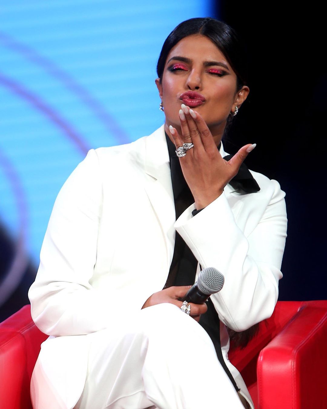 Priyanka Chopra Hot And Sensuous At Beauty Conla Event