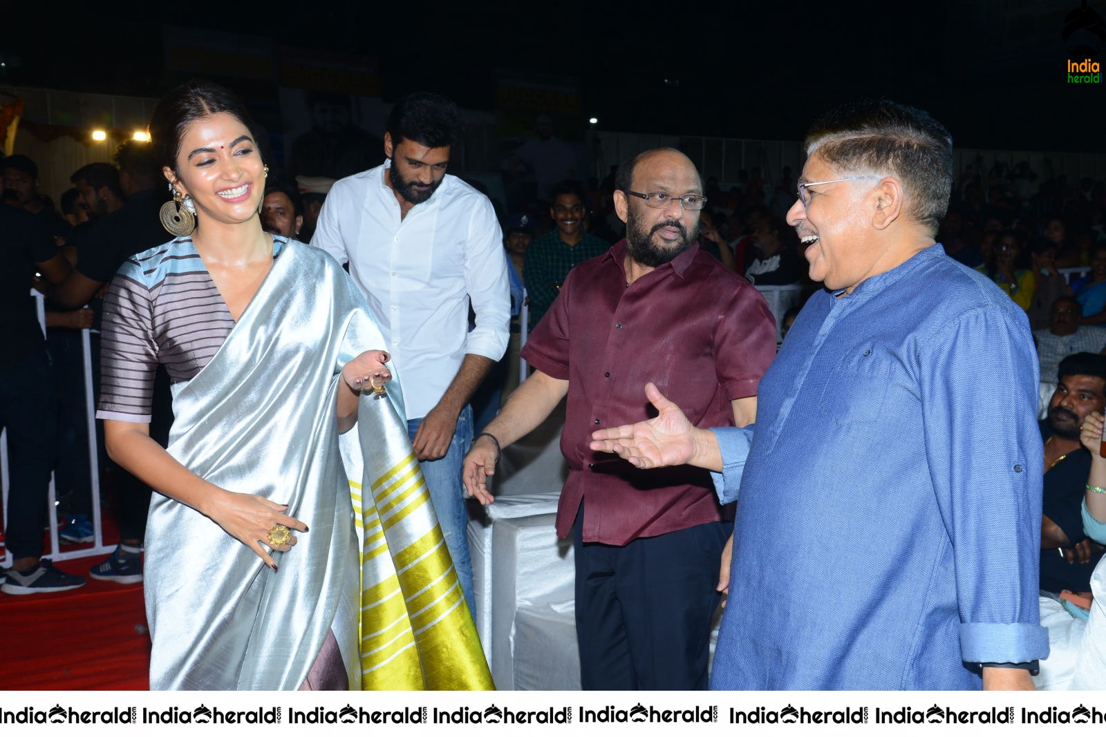 Producer Allu Aravind Welcomes Pooja Hegde Set 1