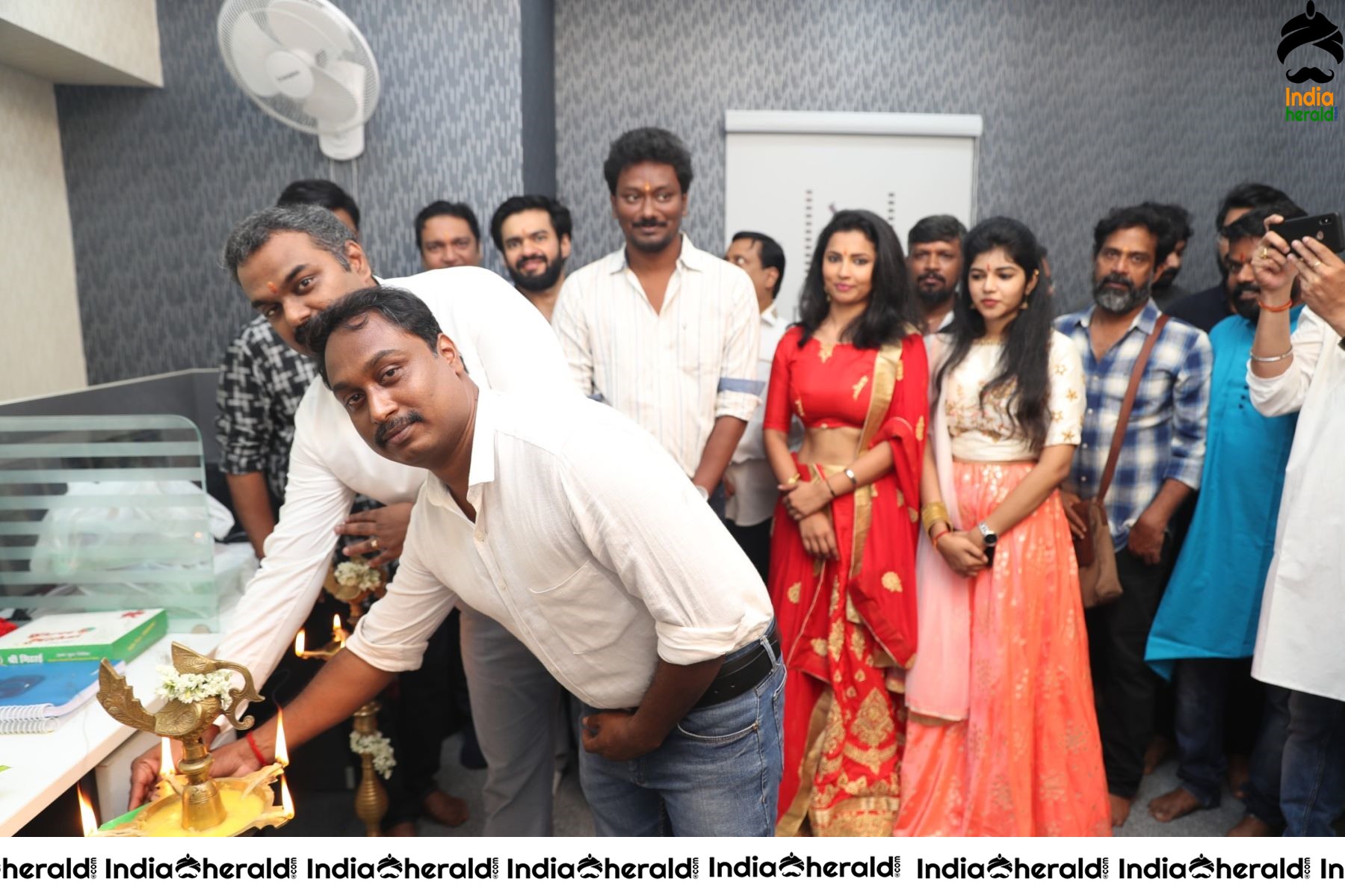 Production No 2 Tamil Movie Pooja Stills Set 3
