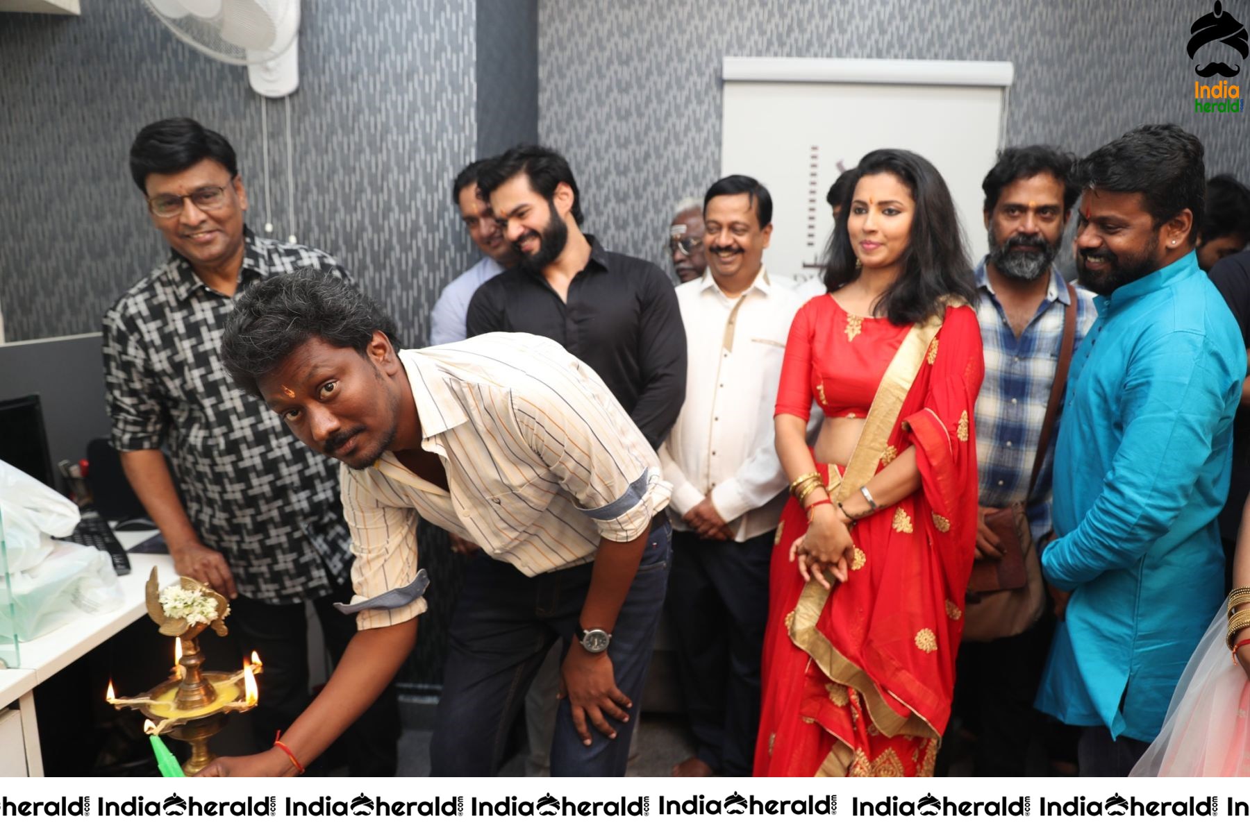 Production No 2 Tamil Movie Pooja Stills Set 3