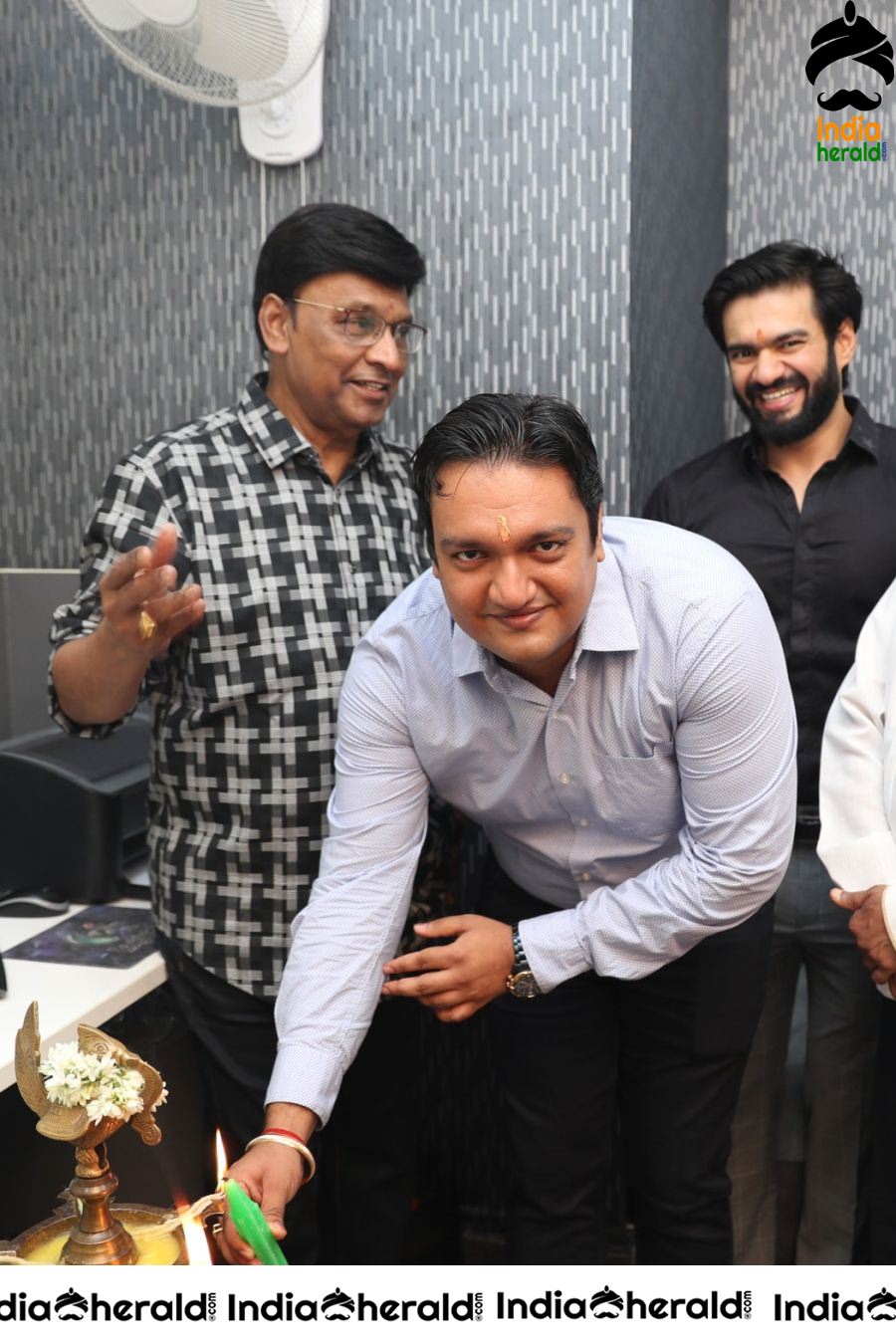 Production No 2 Tamil Movie Pooja Stills Set 3