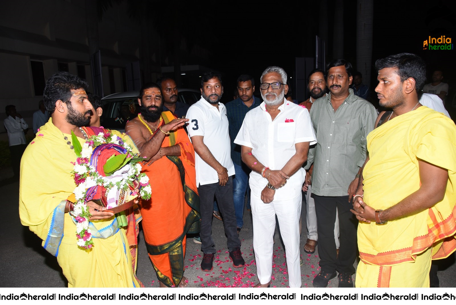 Ragala 24 Gantallo Movie Song Launch Press Meet Stills Set 1