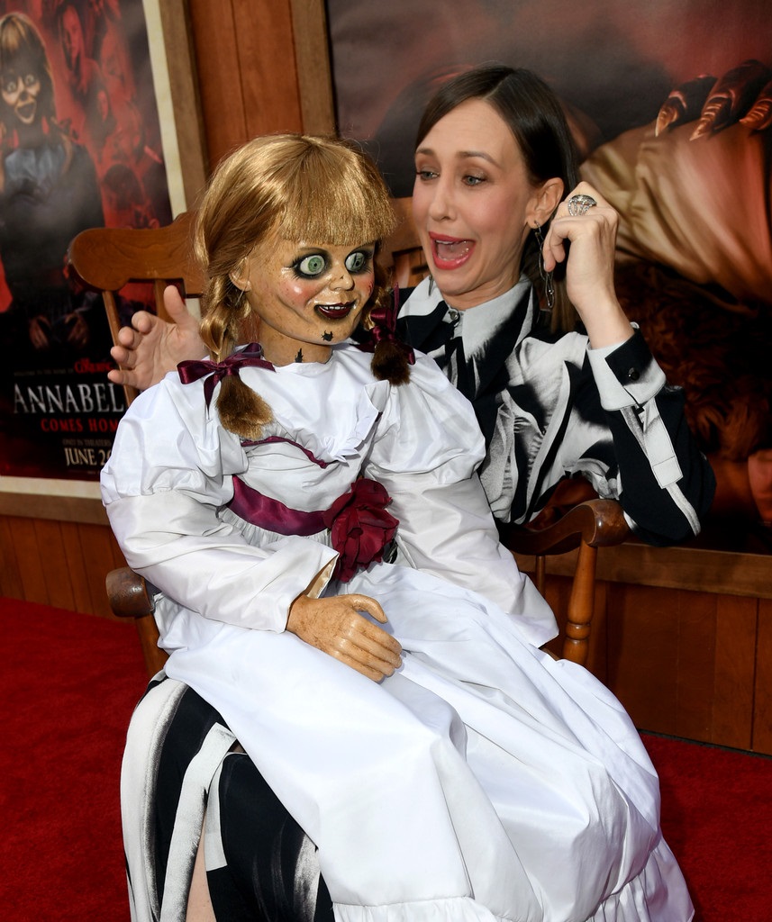 Red Carpet At The Premiere Of Warner Bros Annabelle Comes Home Set 1