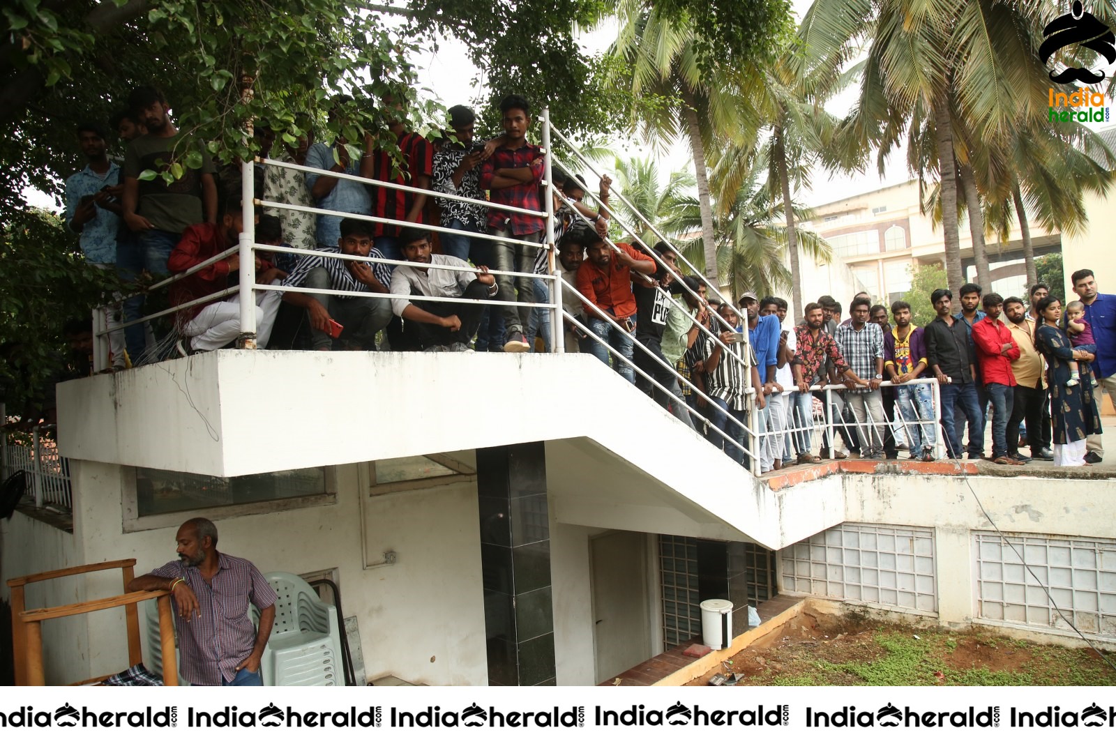 RED Movie Opening Stills Set 1