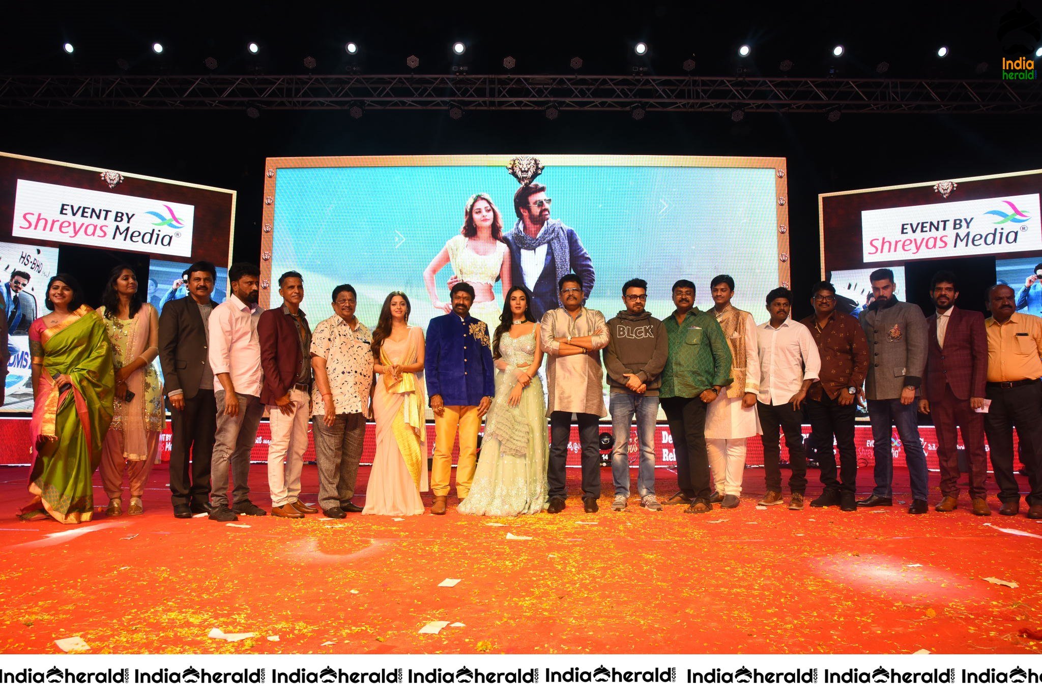 Ruler Event Group Photos Set 1