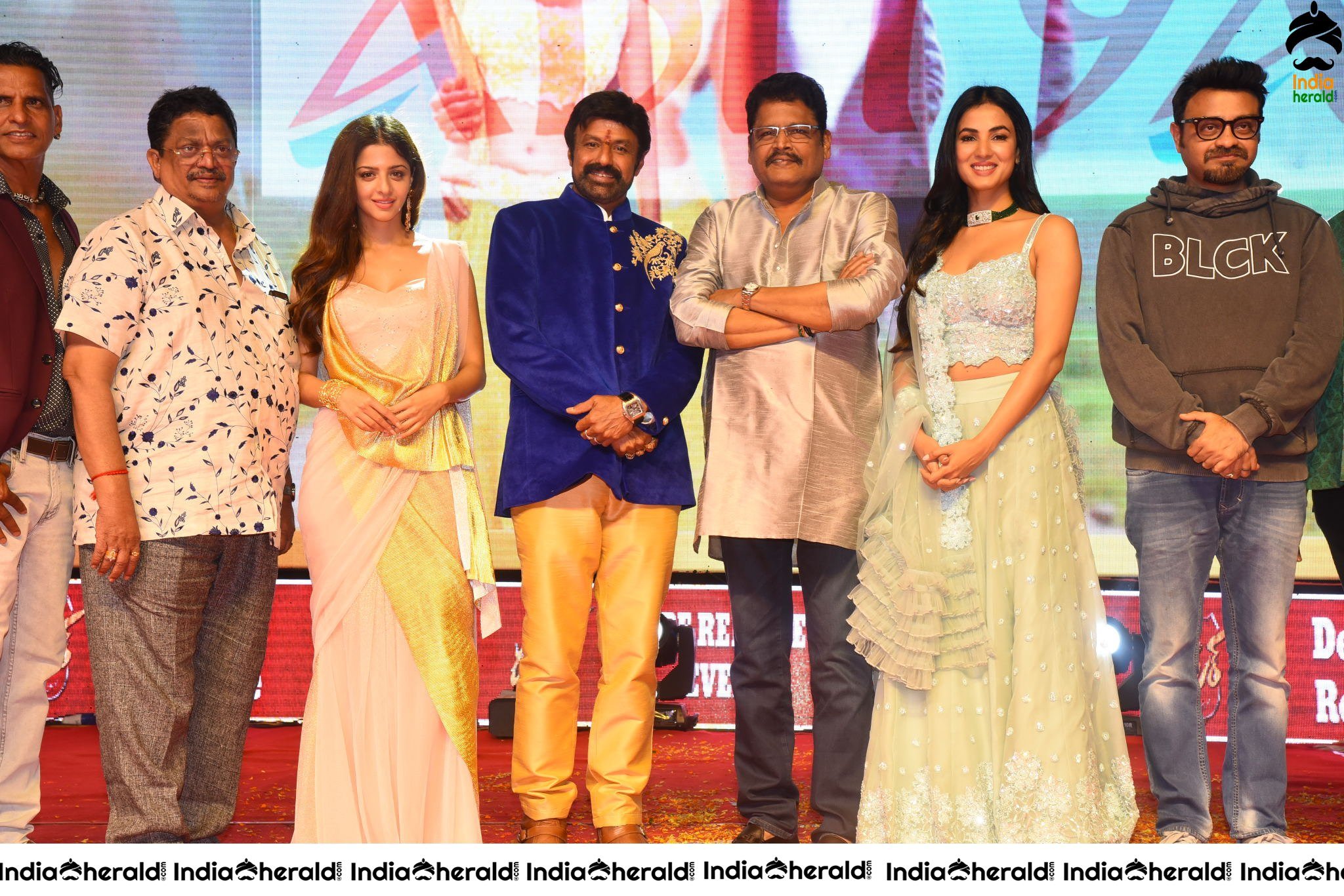 Ruler Event Group Photos Set 1