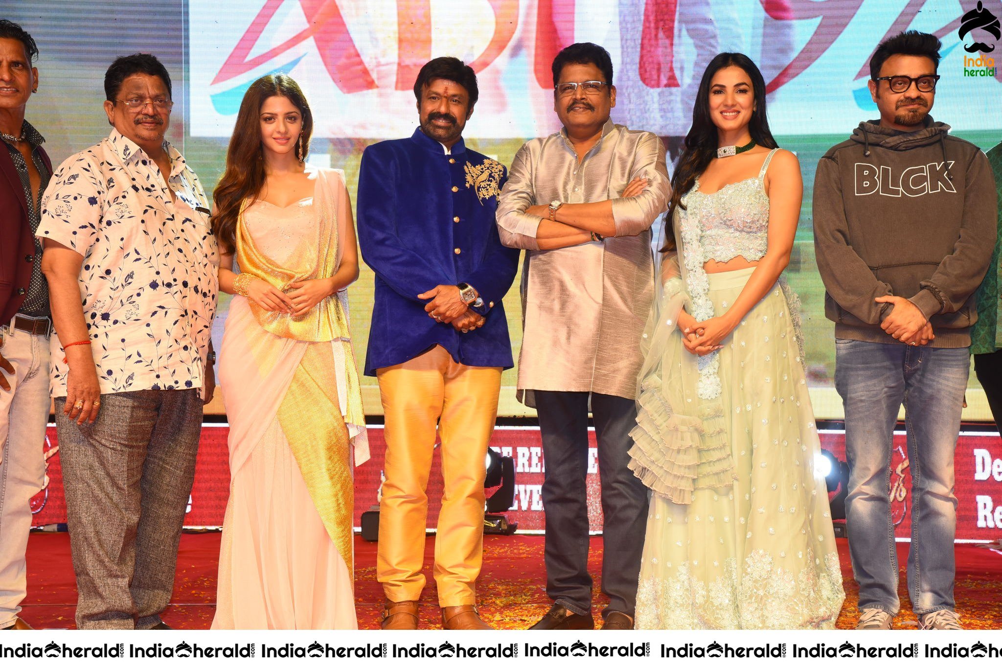 Ruler Event Group Photos Set 1