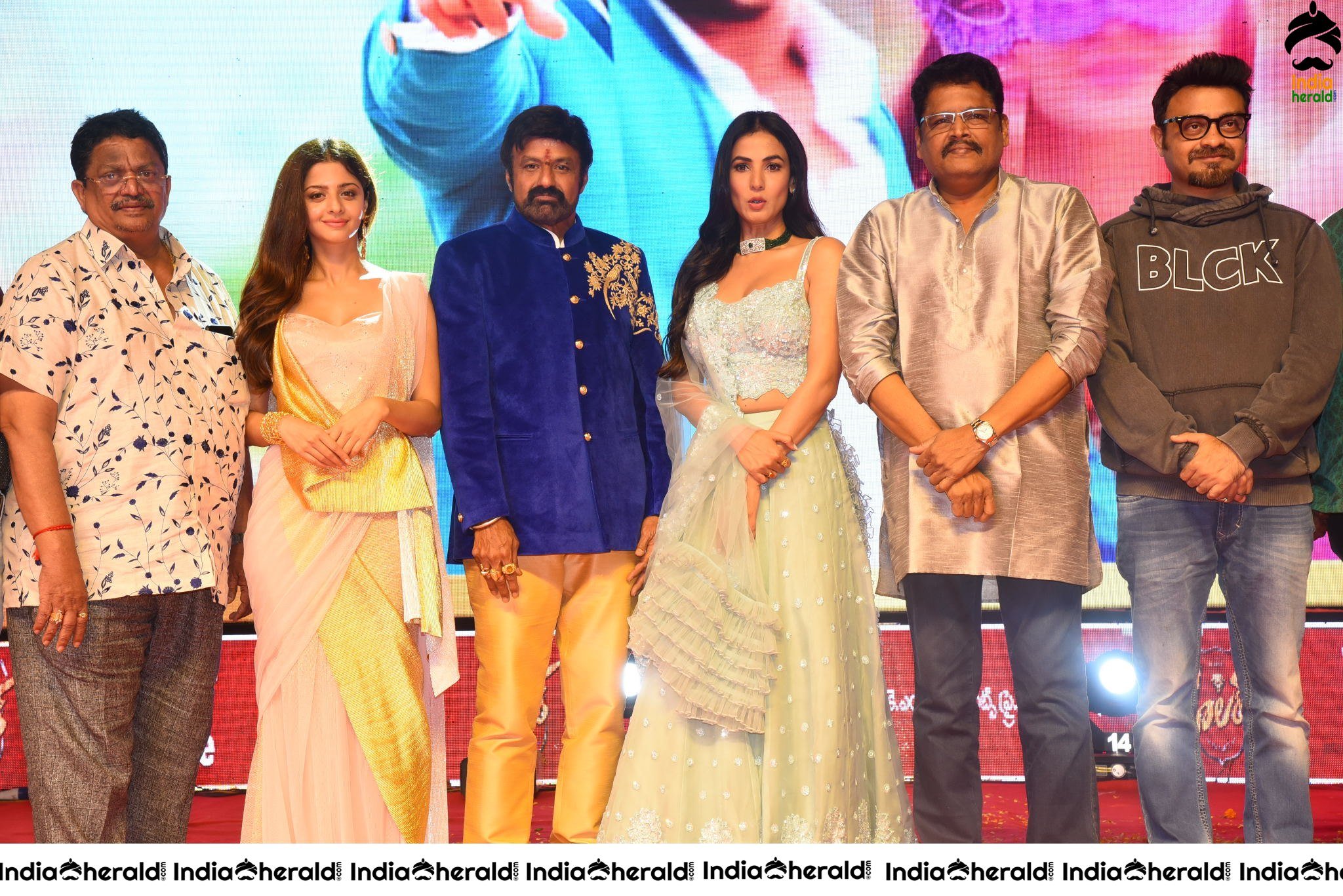 Ruler Event Group Photos Set 1