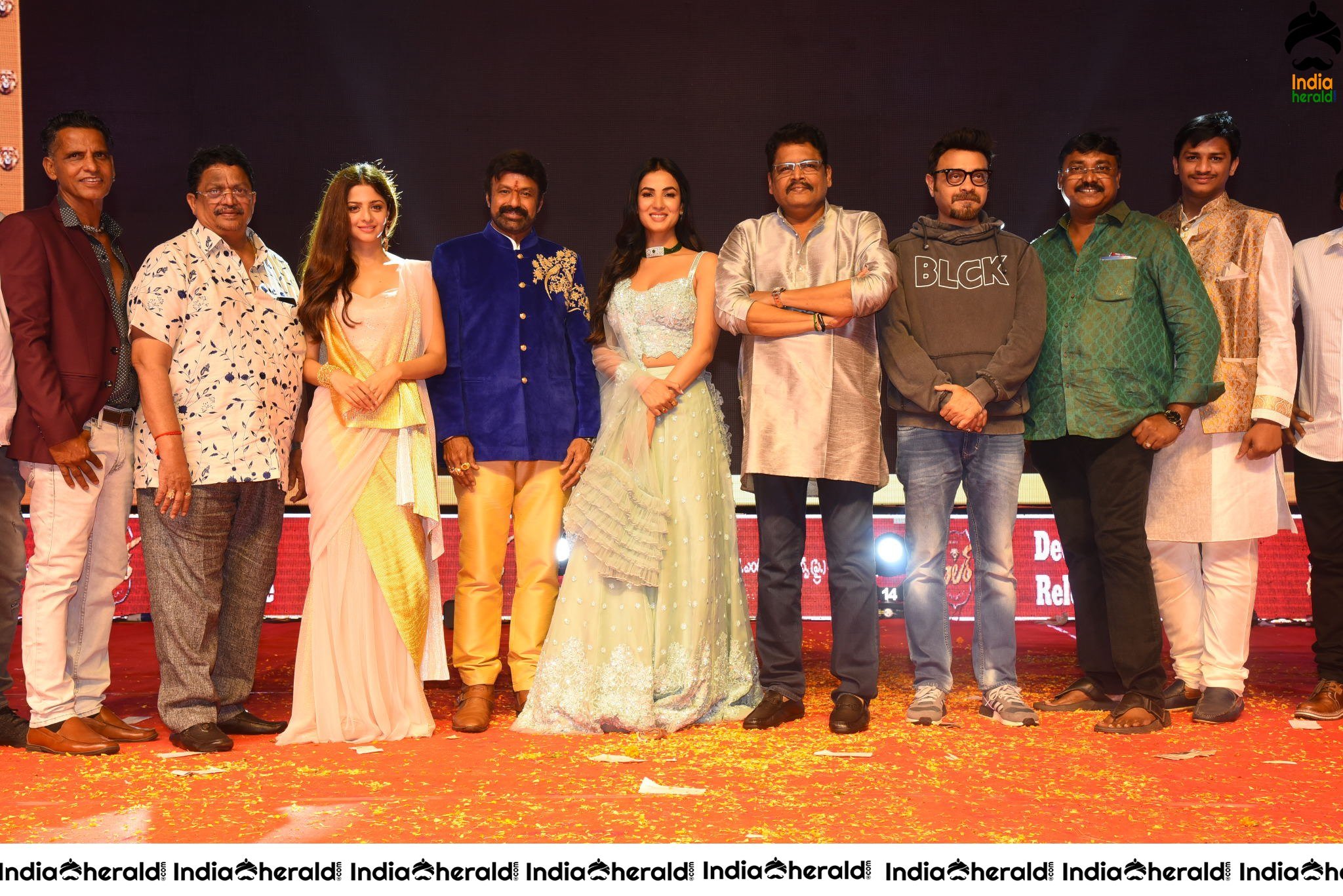 Ruler Event Group Photos Set 1