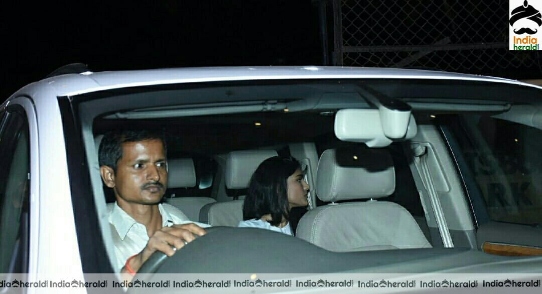 Salman Khan And Others At Helen Birthday Party At Sohail Khan House In Bandra Set 2