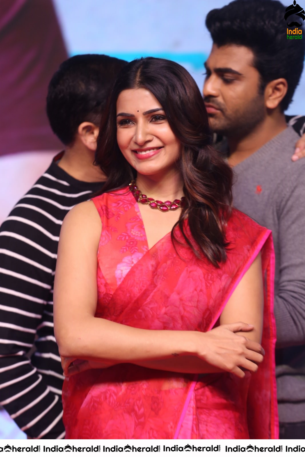 Samantha Looking Too Pretty at Jaanu event Set 1