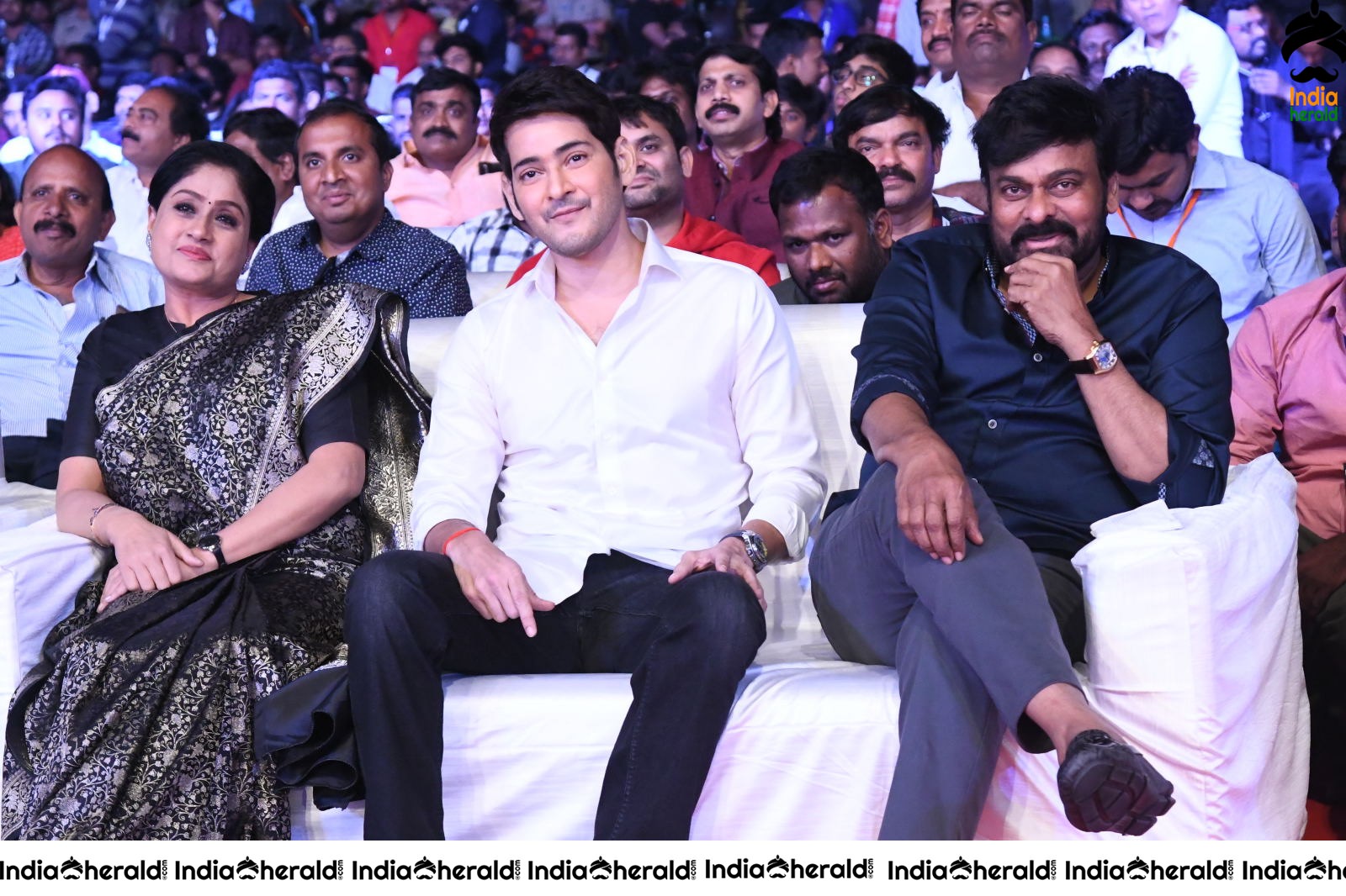 Sarileru Neekevvaru Pre Release Event Set 1