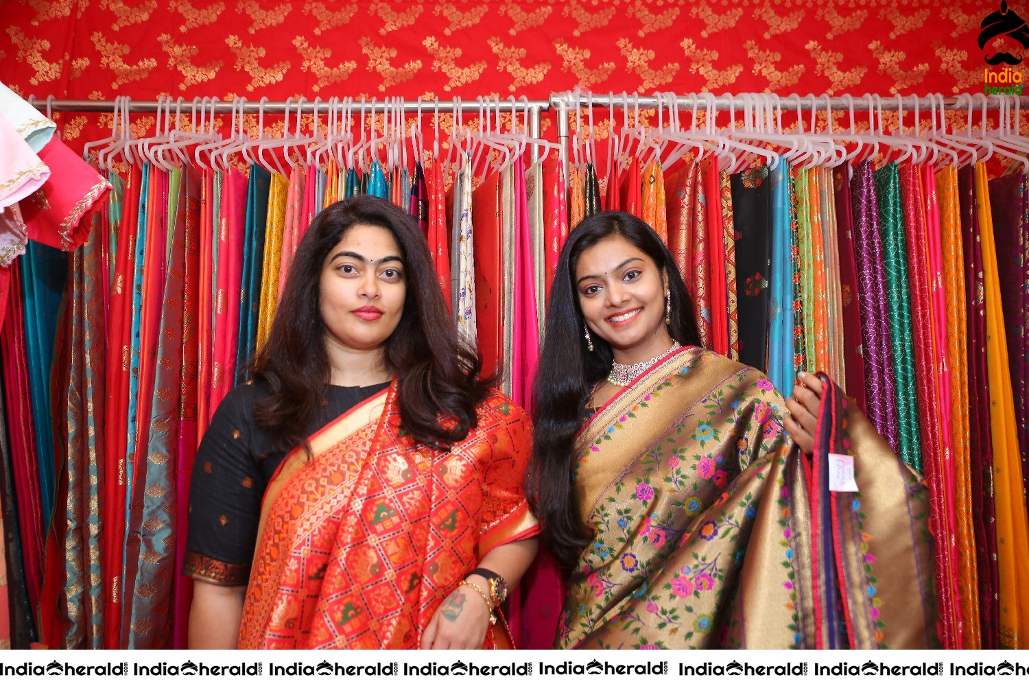 Sashikala and Shravani Reddy inaugurated The Haat Premium Heritage Fashion and Lifestyle Set 2